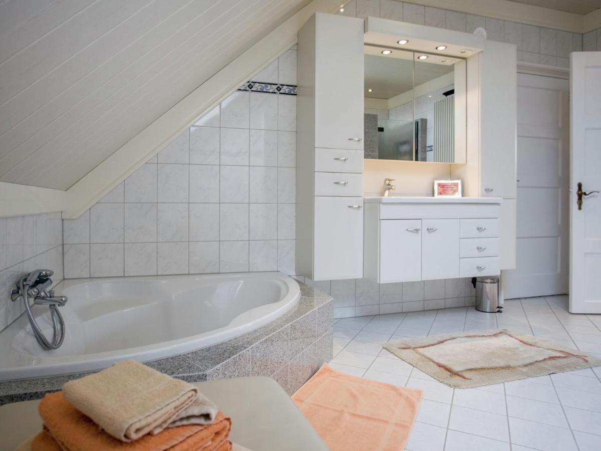 Boutique Apartment in Ritthem with Terrace Extérieur photo
